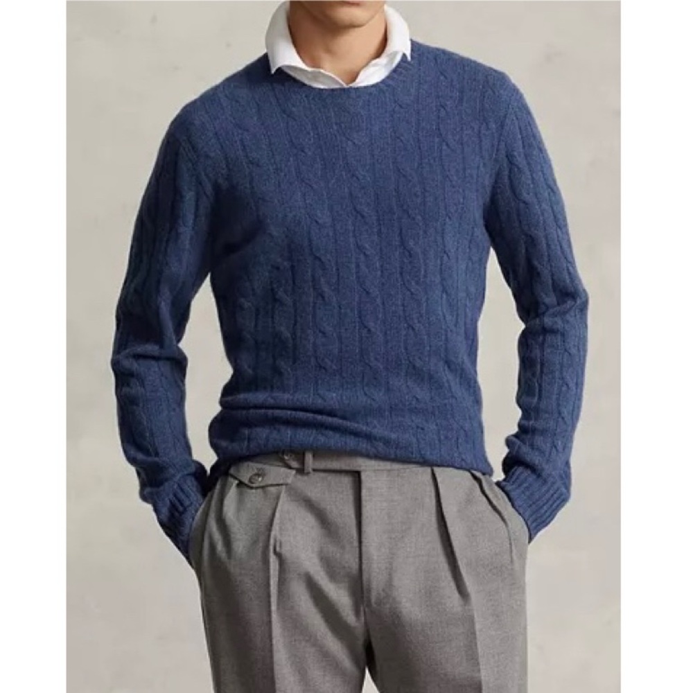 Vintage E.L. Huntington Blue Cashmere Cable Knit Classic Crewneck Jumper Sweater